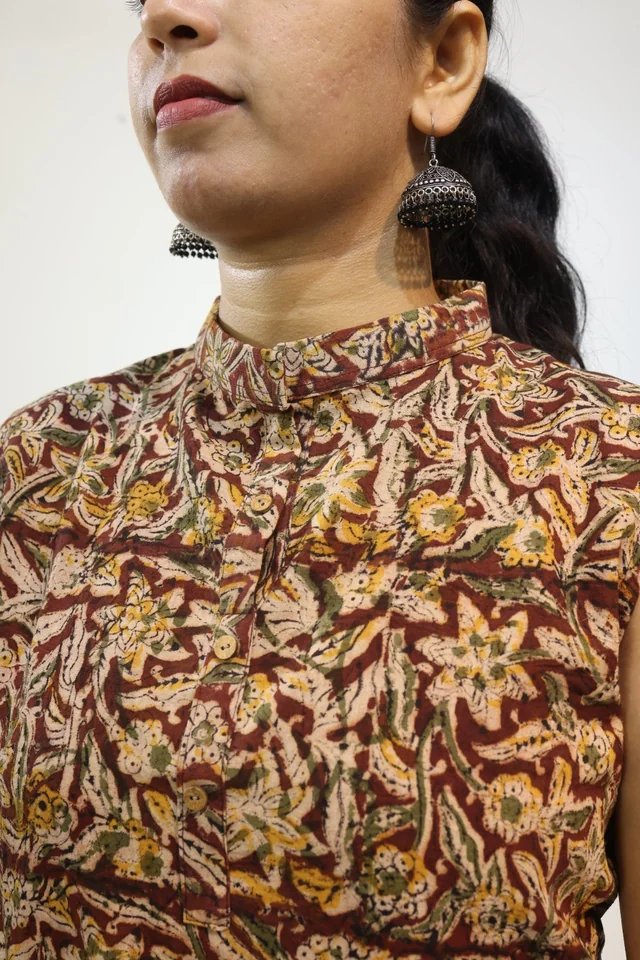 Rivaya Hand Block Kalamkari Cotton Short Top