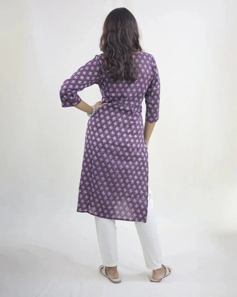 Elaaya Kantha print straight cut kurti — back view showing full silhouette and side slits, styled with white pants| Kaarigar