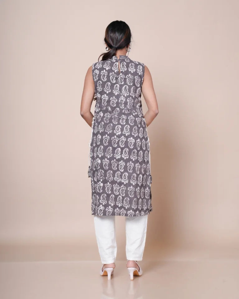 Kaarigar Ira Lace Craft Kashish Print Cotton Straight Cut Kurti â€“ Back View